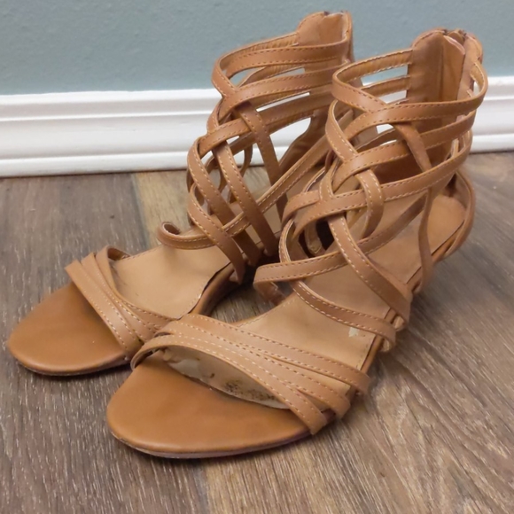 betts lace up heels